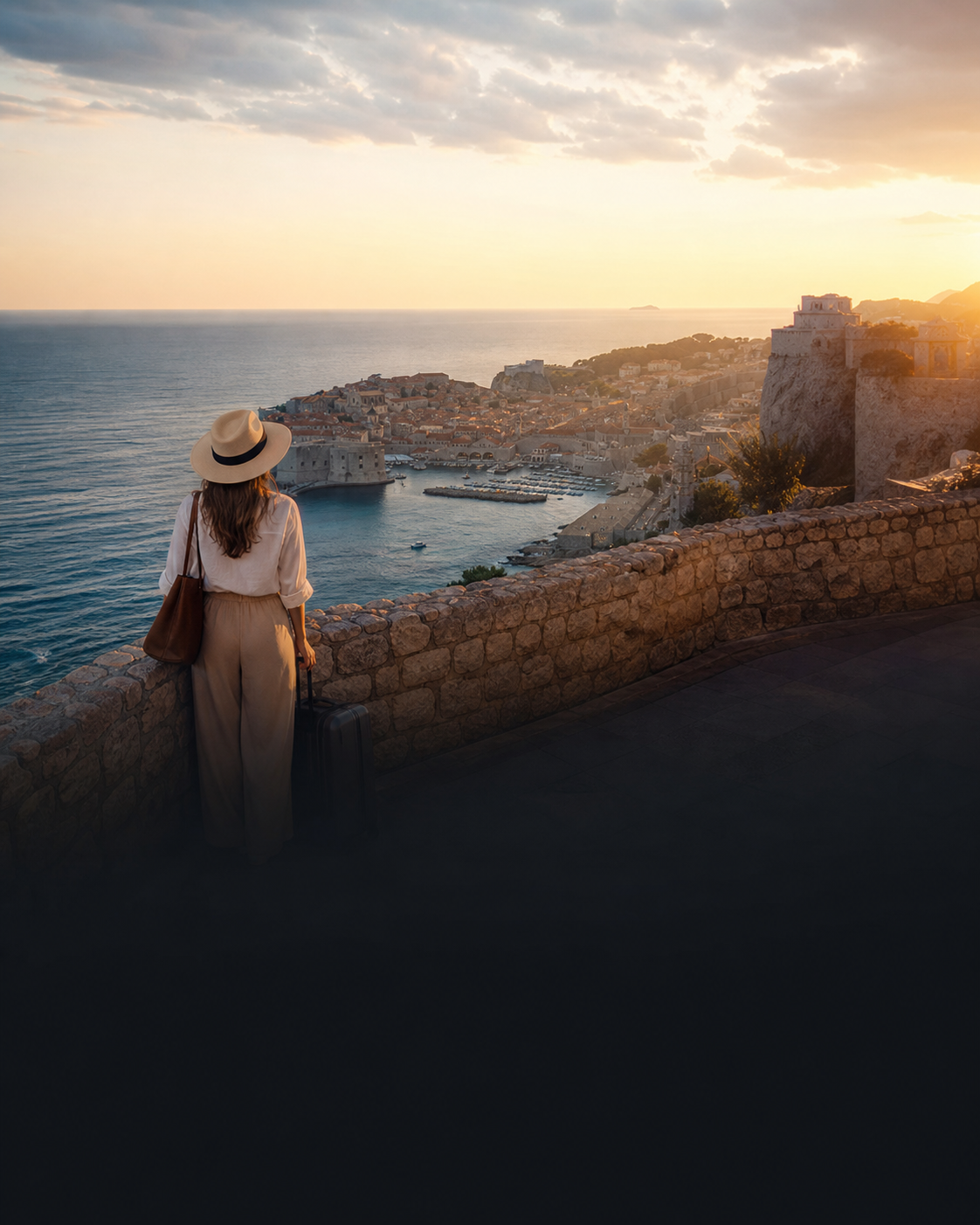 Viajera contemplando un destino internacional